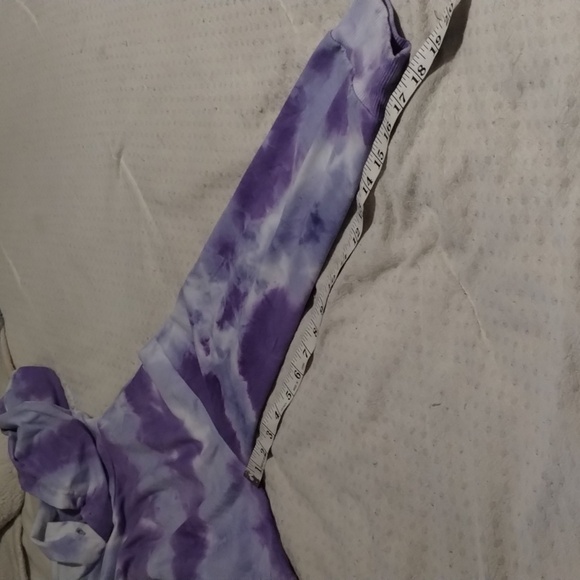 Refuge by Charlotte Russe tie dye sweatsuit - Picture 4 of 10